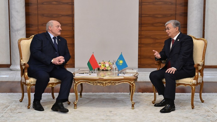 Head of State held a meeting with Belarusian President Aleksandr Lukashenko