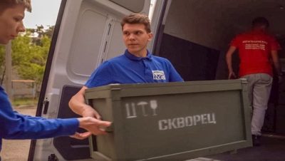 Birleşik Rusya, MGER ve Our Pravda Vakfı, Skvorets insansız hava araçlarını DPR’deki askeri personele bağışladı